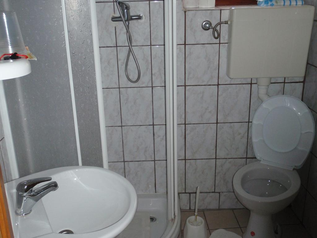Apartments Ariana Паг Экстерьер фото